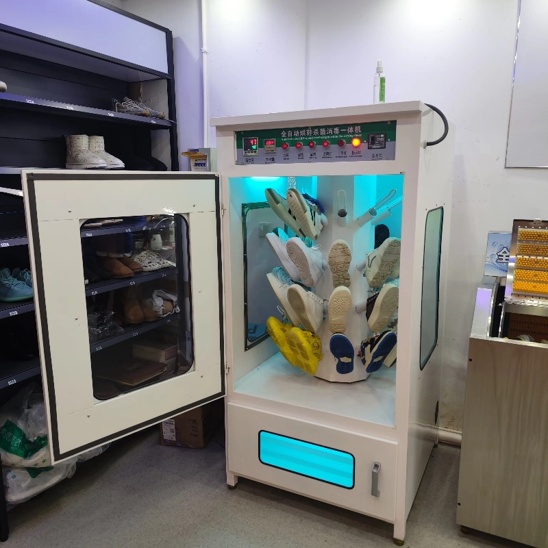 Machine à laver les chaussures - Sneaker Care Shop avis et prix